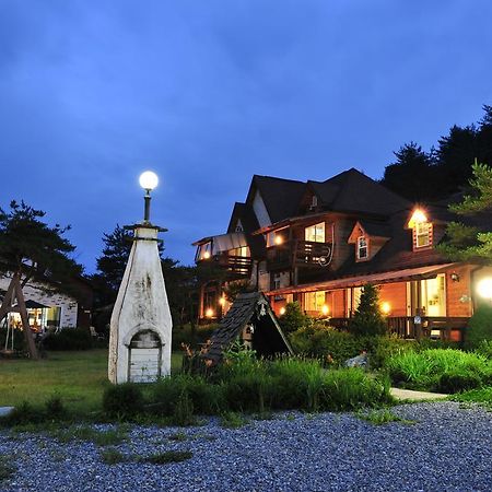 Bench House Villa Pyeongchang Exteriör bild
